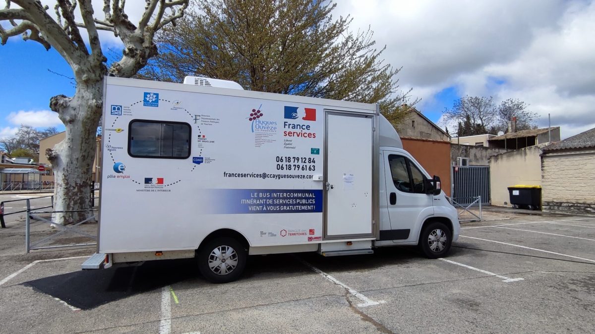 Bus France Services